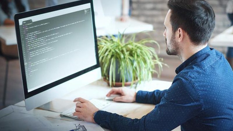 Web系统开发框架选型的关键考量
